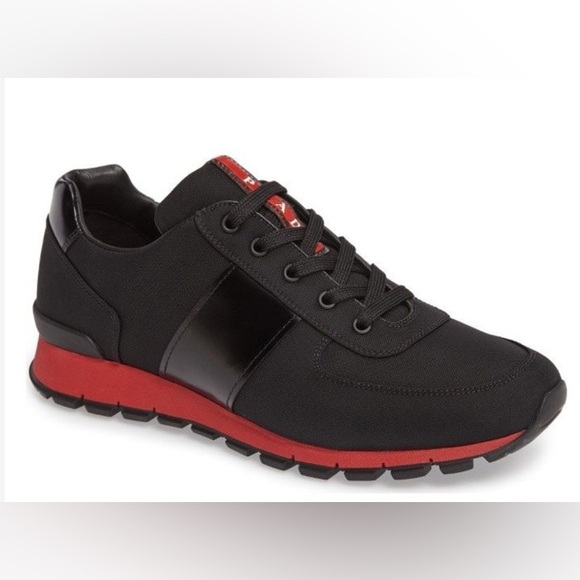 Prada men’s fashion jogger sneaker - Picture 1 of 5